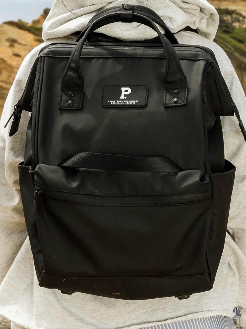 Logo Black Men's Backpack - Everyday Utility Bag